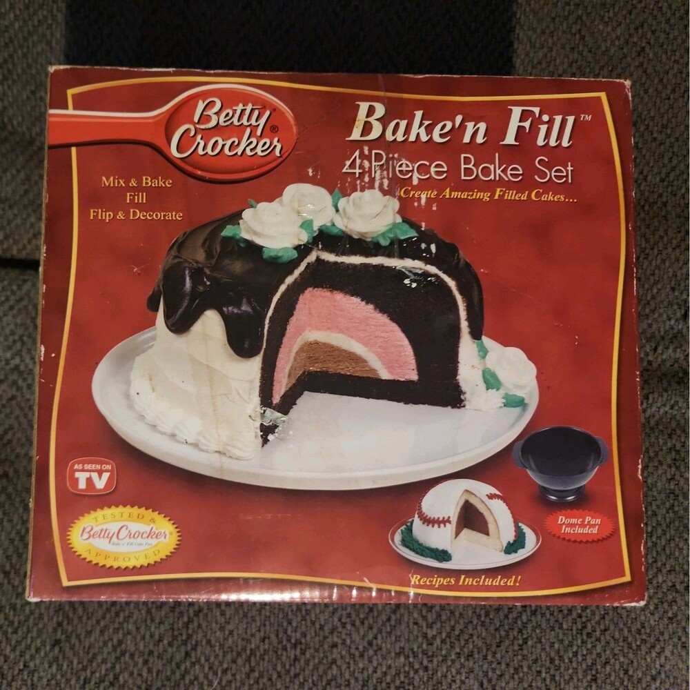Betty Crocker Bake'n and Fill 4-Piece Non-Stick Round Metal Cake Pan Set Bake n